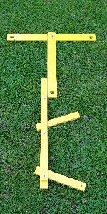 Foot-locators set-up right handed, longer draw length. Foot-locators set-up right handed, longer draw length.